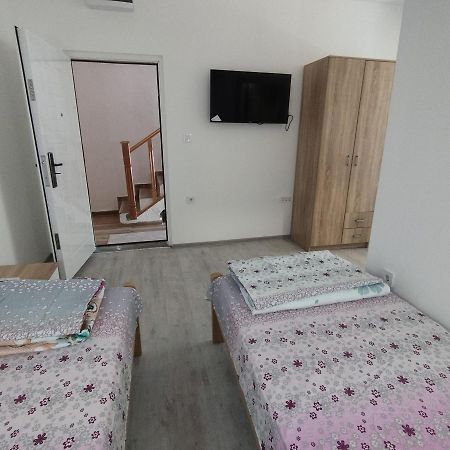 Apartmani 15 Cetinje Exterior foto