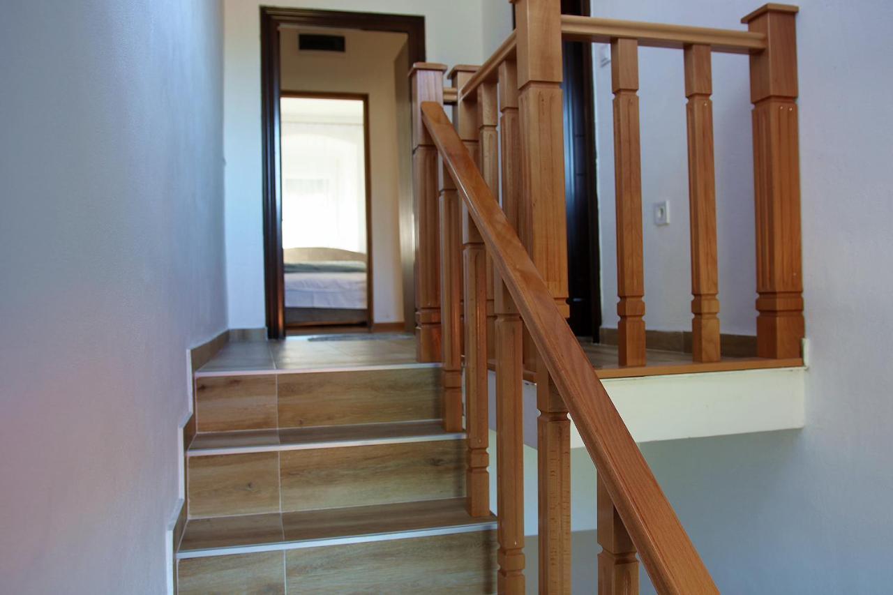 Apartmani 15 Cetinje Exterior foto