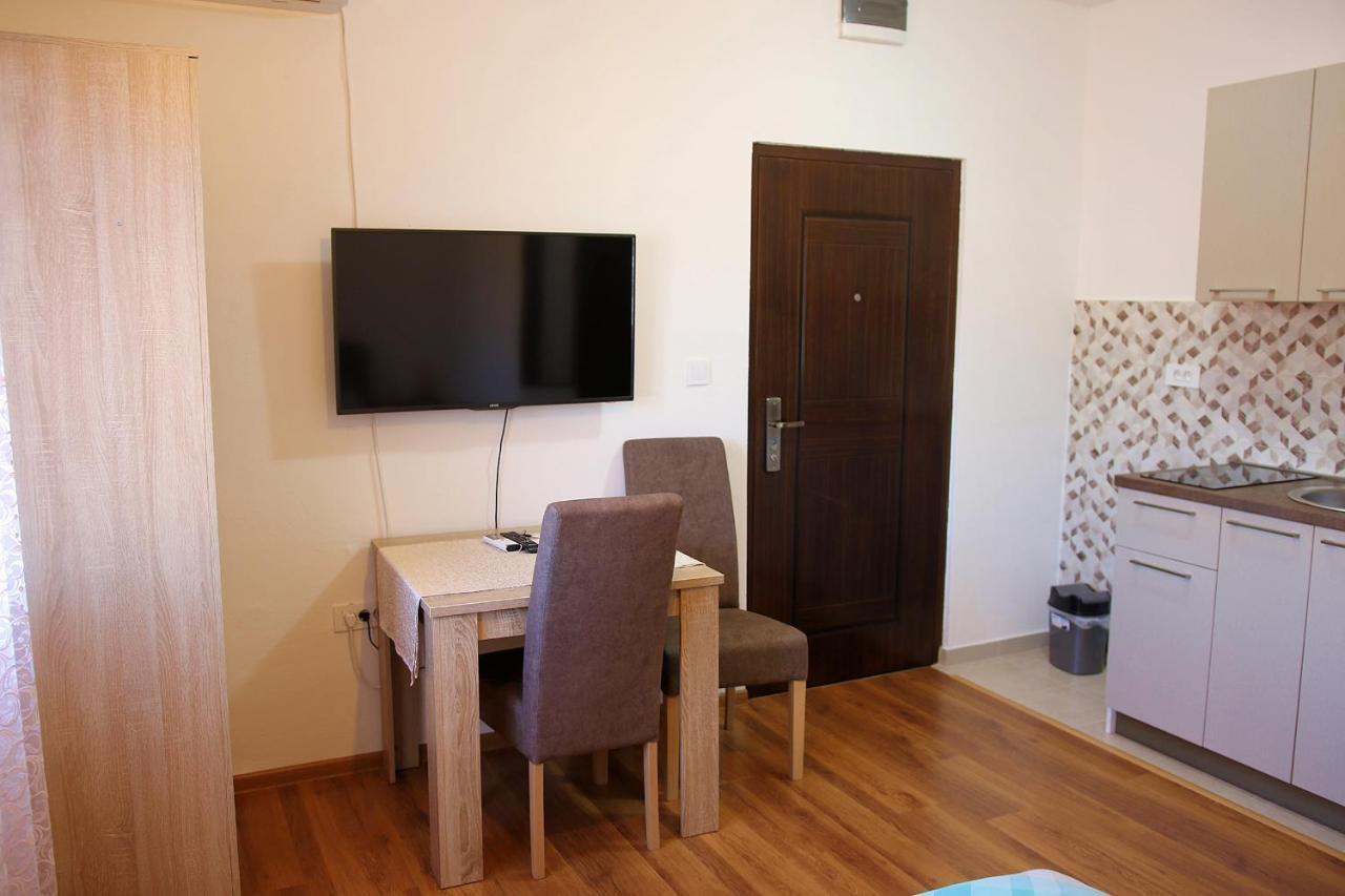 Apartmani 15 Cetinje Exterior foto